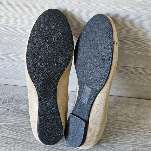 Munro American Soft Gold Iridescent Womens Ballet Flats Slip on Size 7 Shoes - Picture 10 of 15